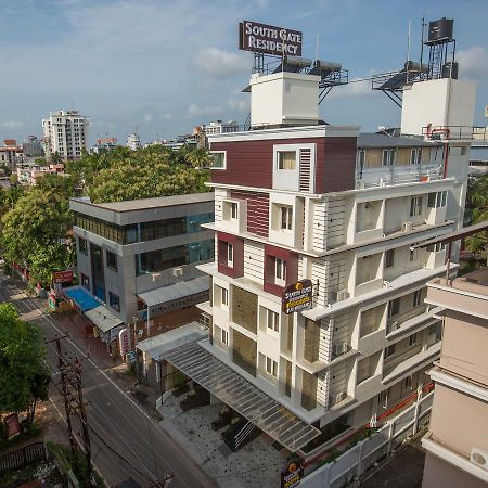 South Gate Residency Hotell Kochi Exteriör bild