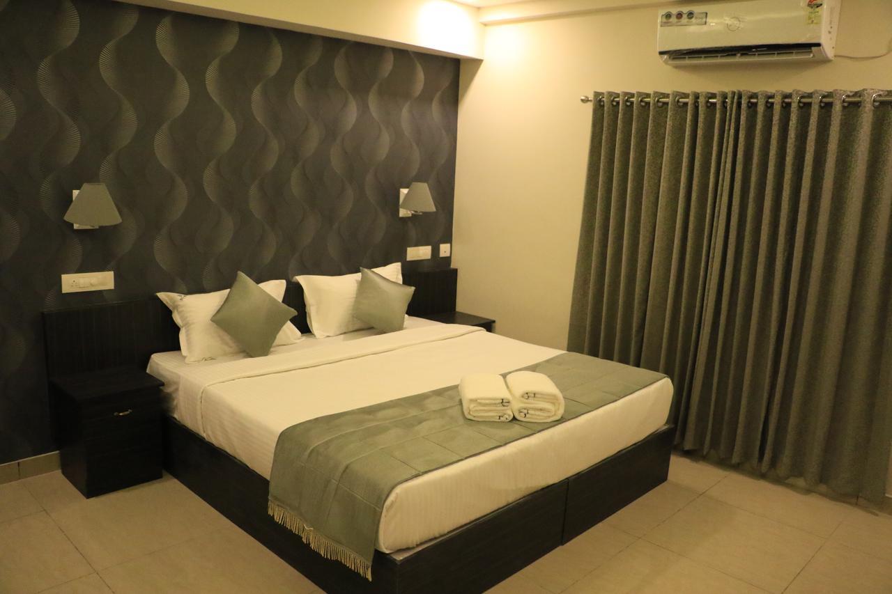 South Gate Residency Hotell Kochi Exteriör bild