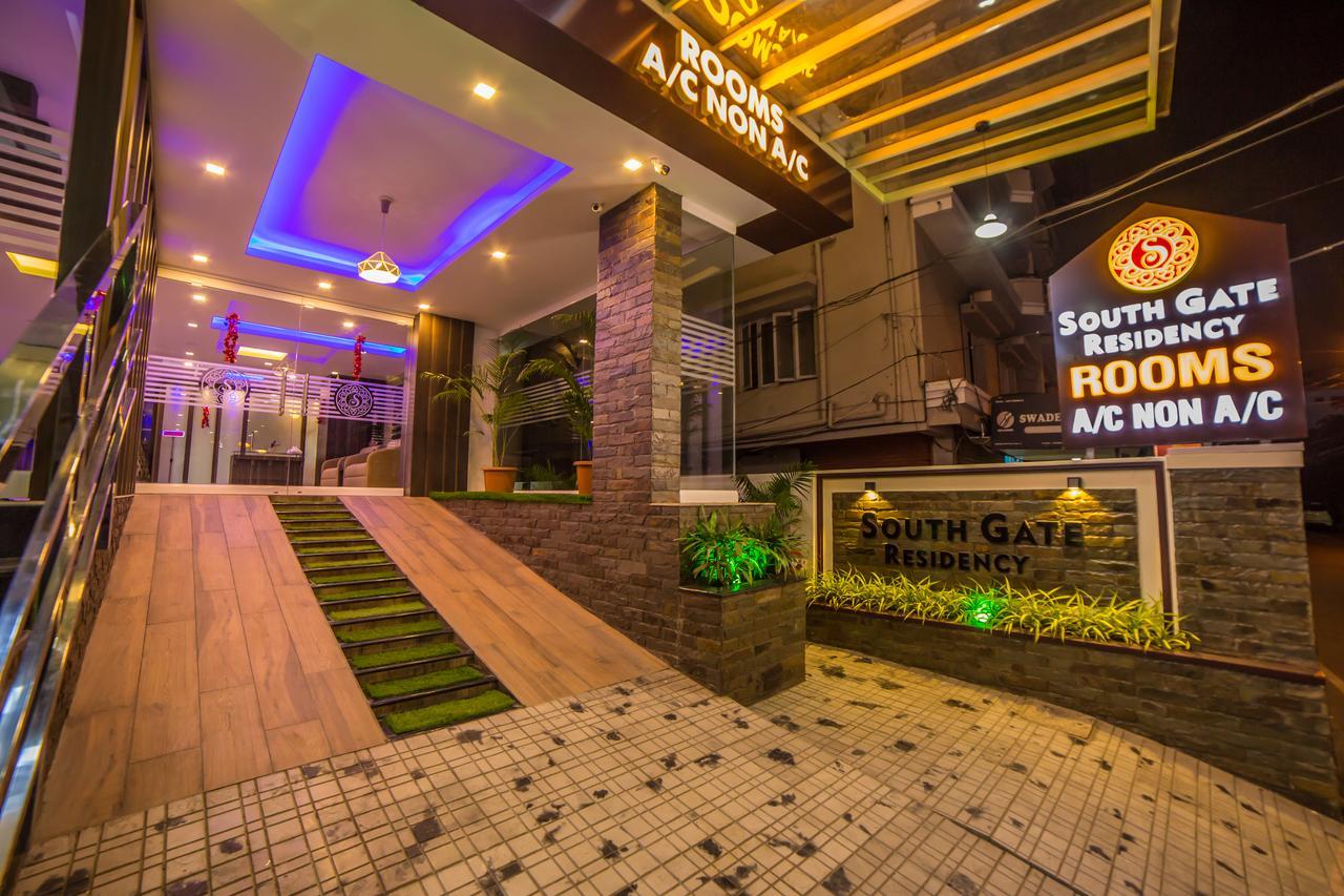 South Gate Residency Hotell Kochi Exteriör bild