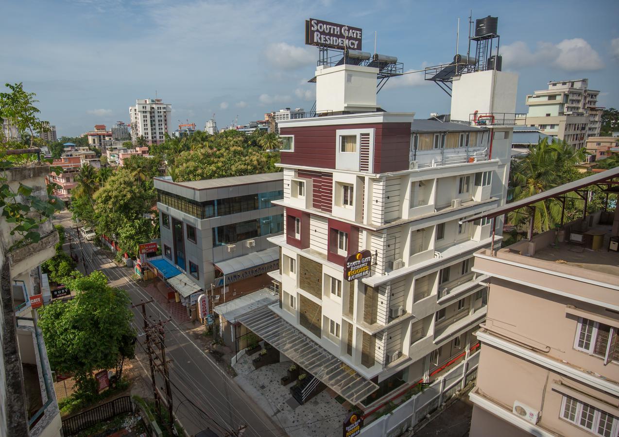 South Gate Residency Hotell Kochi Exteriör bild