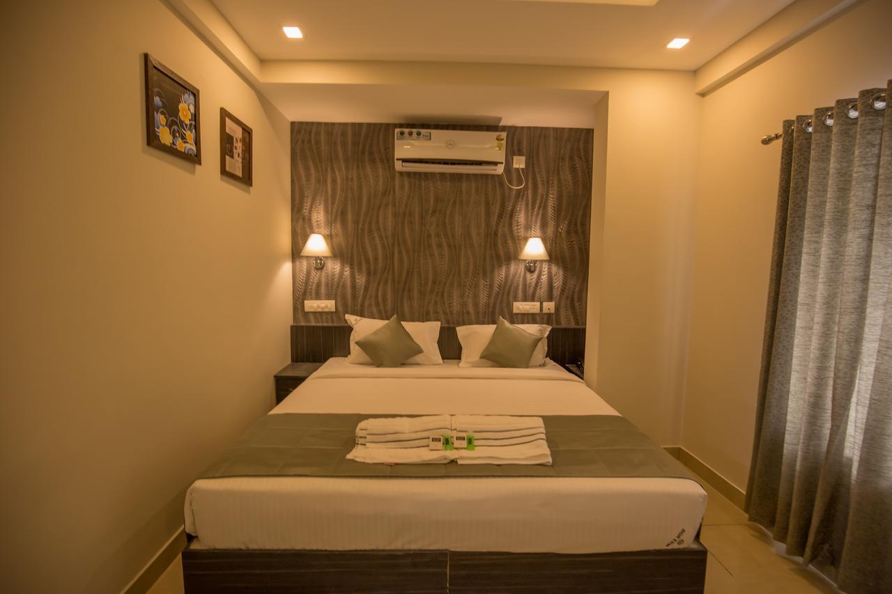 South Gate Residency Hotell Kochi Exteriör bild