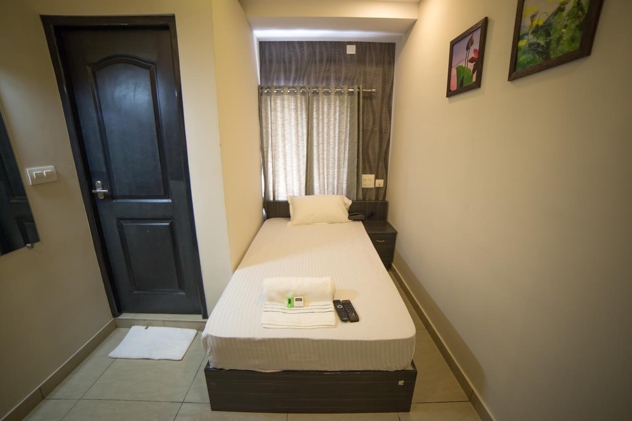 South Gate Residency Hotell Kochi Exteriör bild