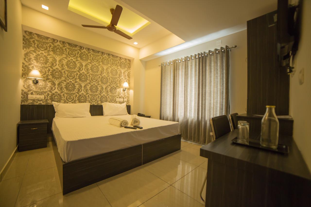 South Gate Residency Hotell Kochi Exteriör bild